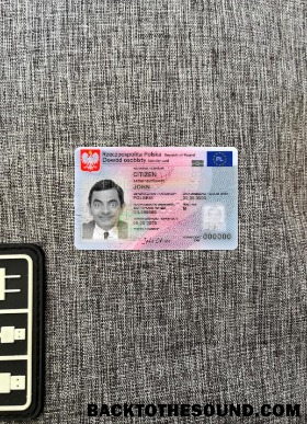 Scarica Polonia Carta d'identità 2023 Presente foto-look Fronte Campione mockup