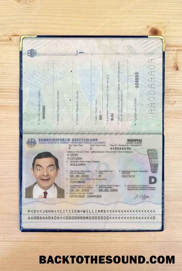 Scarica Germania Passaporto (2017 Presente) Foto look Campione modello